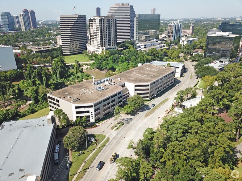 More Photos Of 4801 Woodway Dr, Houston Office For Lease