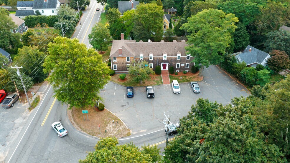 More Photos Of 477 Route 6A, Yarmouth Loft Creative Space For Sale