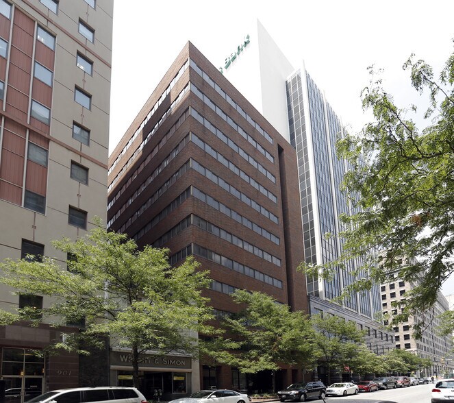 More Photos Of 913 N Market St, Wilmington Apartments For Lease