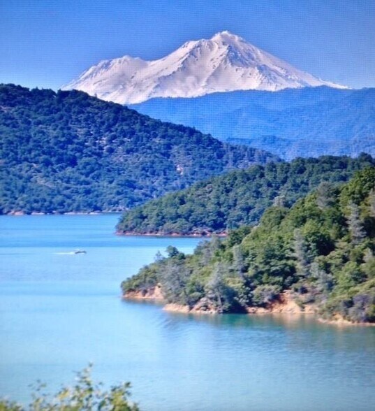More Photos Of Old Oregon Trl, Redding Land For Sale