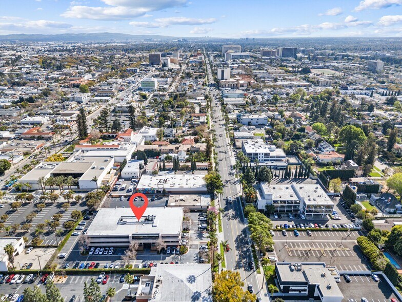 More Photos Of 2107 N Broadway, Santa Ana Loft Creative Space For Sale