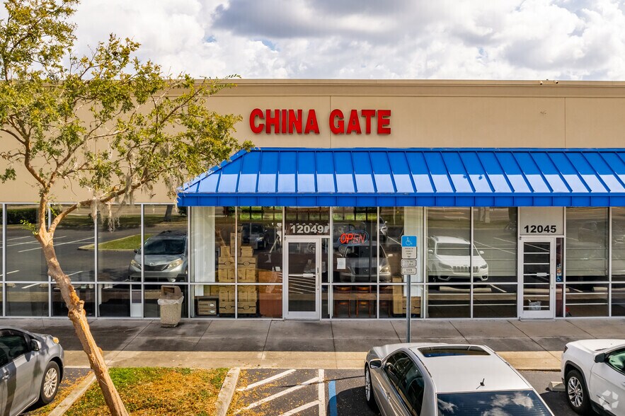 More Photos Of 12041-12059 Anderson Rd, Tampa Storefront For Lease