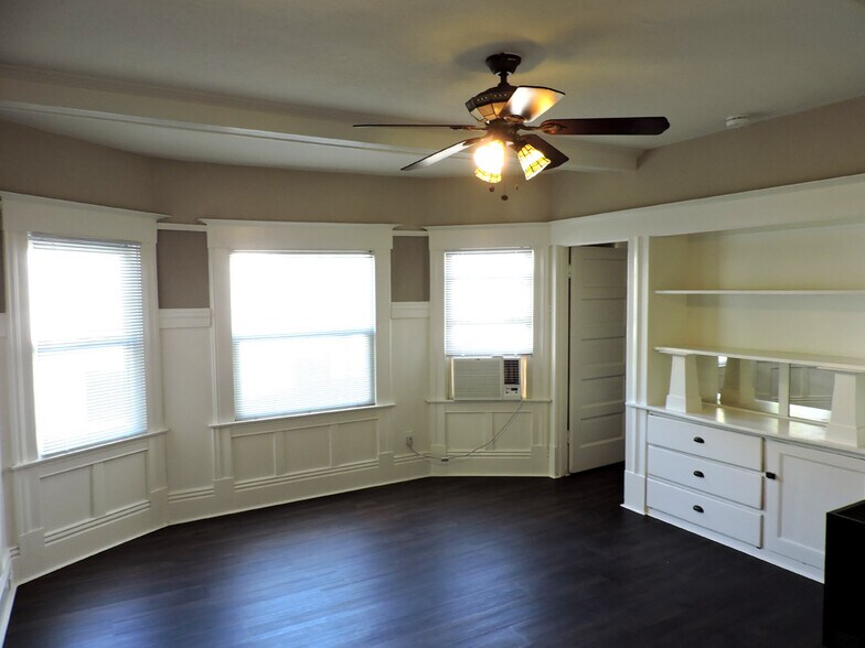 More Photos Of 1421 G St, Sacramento Apartments For Sale