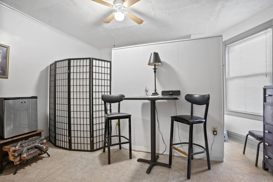 More Photos Of 357-359 Norman St, Bridgeport Apartments For Sale