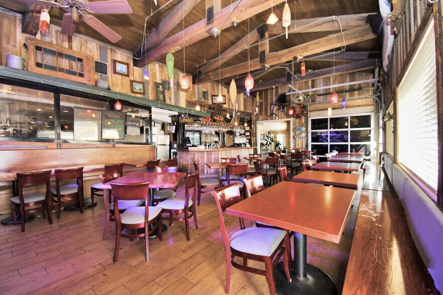 More Photos Of 19550 TX-249, Houston Restaurant For Sale