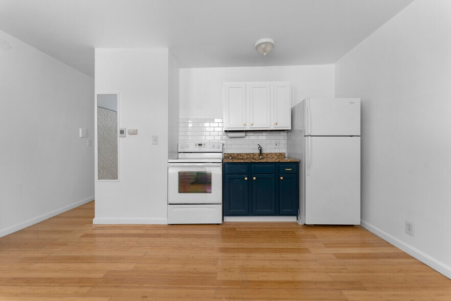 More Photos Of 137 Washington St, Binghamton Apartments For Lease