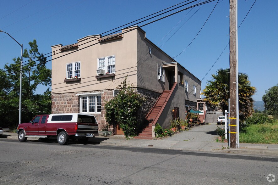 More Photos Of 301 1st St W, Sonoma General Retail For Lease