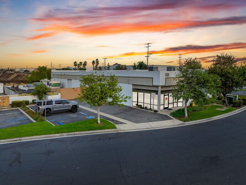 More Photos Of 859 Meridian St, Irwindale Warehouse For Sale