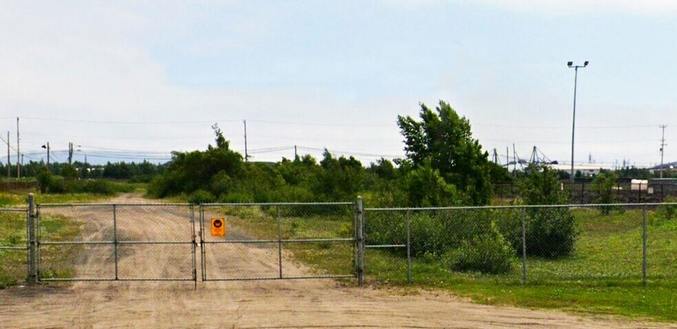 More Photos Of 75 Pointe-aux-Basques, Sept-iles Land For Sale