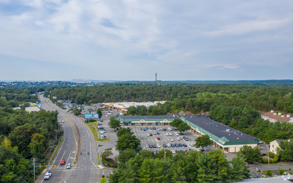 400 Highland Ave, Salem, MA 01970 - Retail For Lease Cityfeet.com