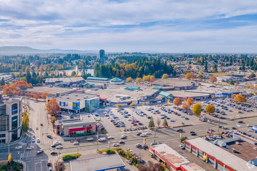 More Photos Of 32900 S Fraser Way, Abbotsford Storefront For Lease