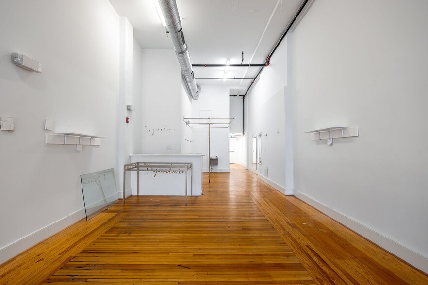 More Photos Of 105 E Broad St, Richmond Apartments For Lease