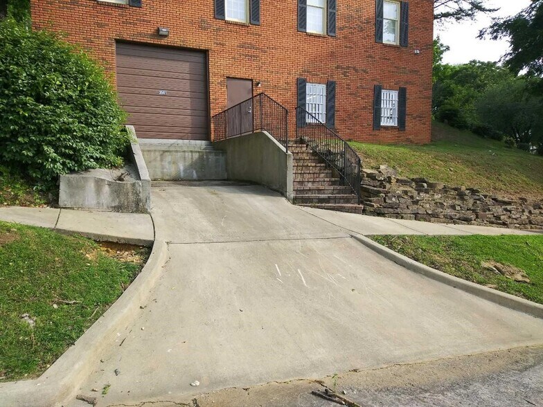 More Photos Of 3501 7th Ave S, Birmingham Light Distribution For Lease