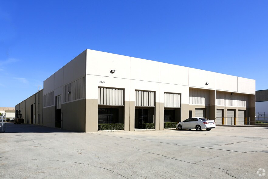 Primary Photo Of 13375 Estelle St, Corona Warehouse For Lease