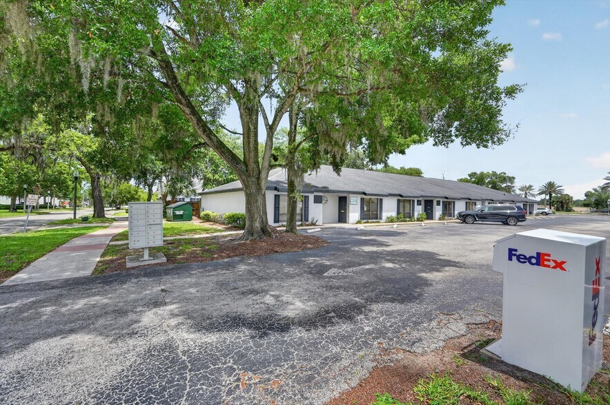 More Photos Of 7 W Main St, Apopka Office For Sale