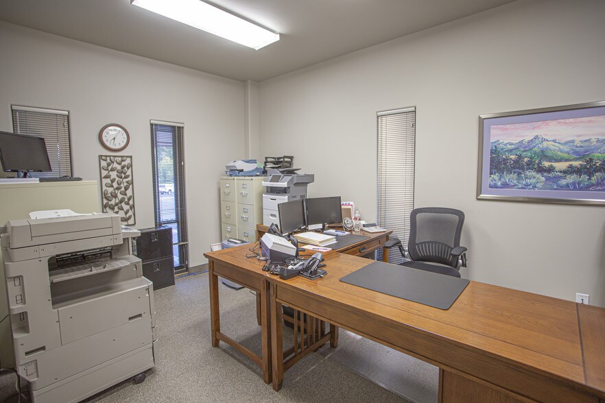 More Photos Of 132 E 5th St, Delta Office For Lease