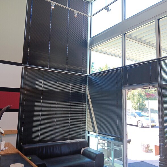 More Photos Of 9371 Innovation Dr, Manassas Research And Development For Lease