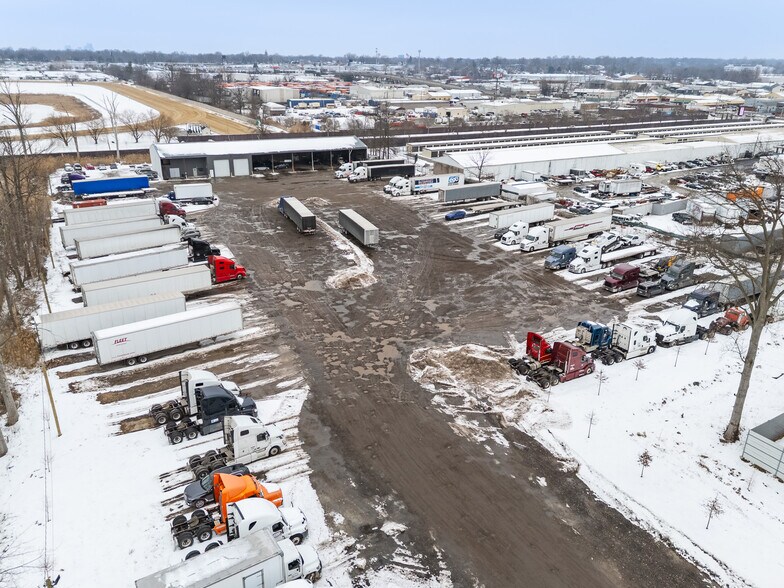 More Photos Of 1319 Tile Factory Ln, Louisville Land For Lease