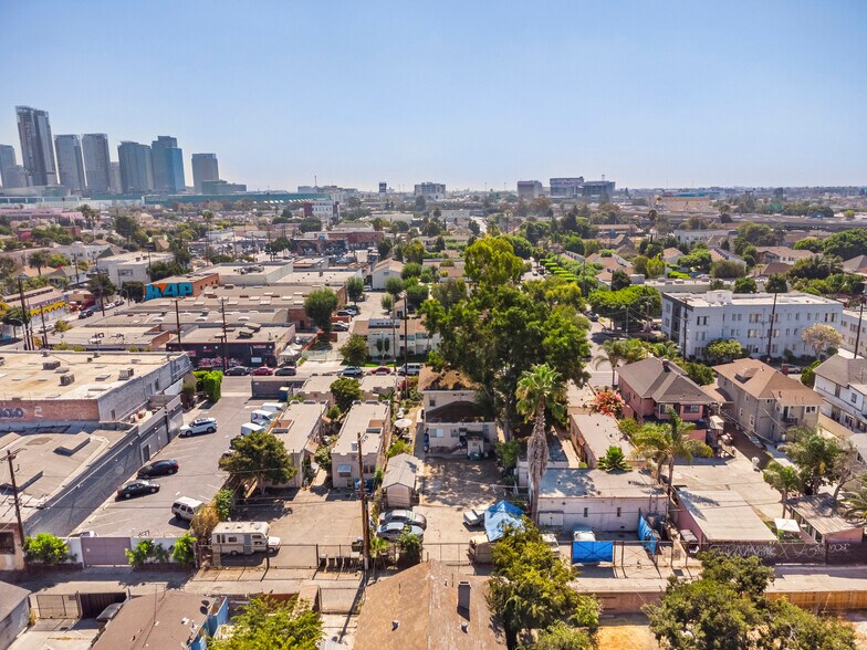 More Photos Of 1627 S Burlington Ave, Los Angeles Apartments For Sale