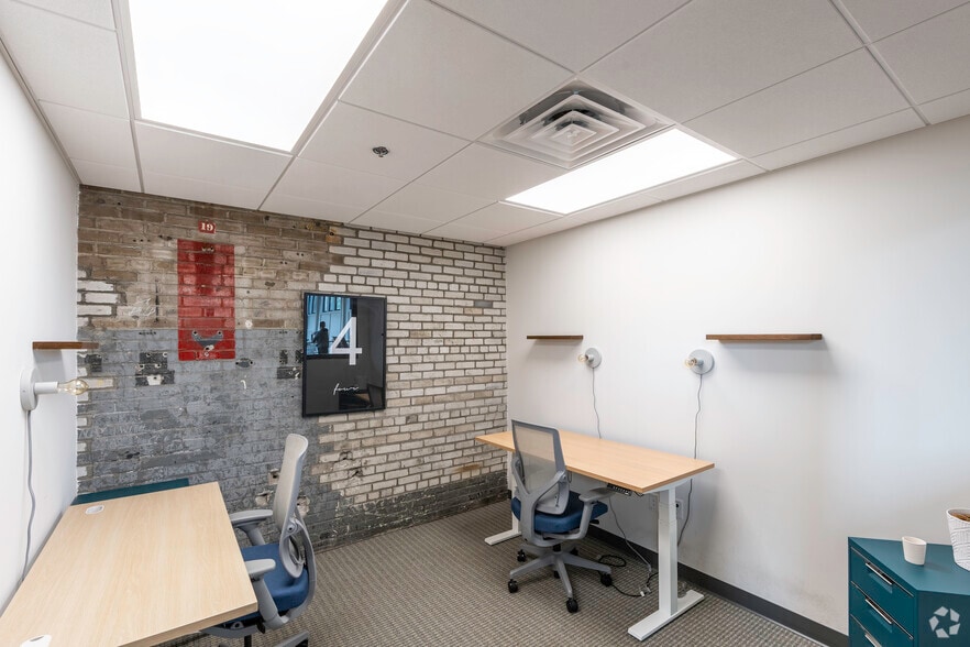 More Photos Of 83 Morse St, Norwood Unknown For Lease