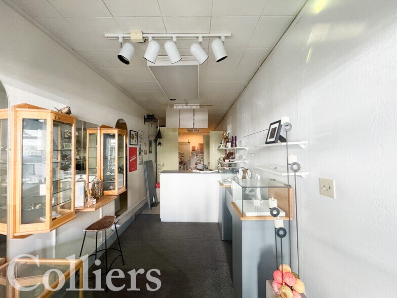 More Photos Of 102 N Main St, Pocatello General Retail For Sale