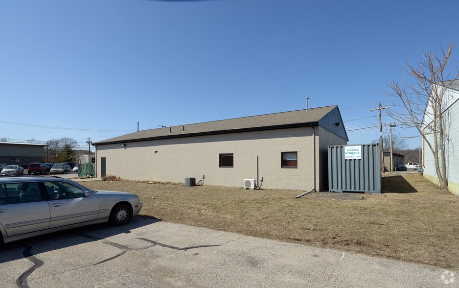 More Photos Of 22 Minnesota Ave, Warwick Flex For Sale