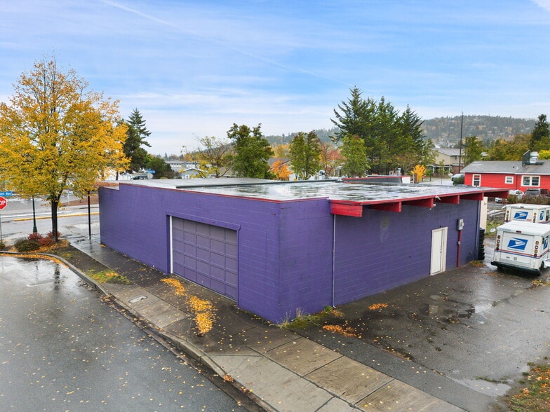 More Photos Of 209 S Sequim Ave, Sequim General Retail For Lease