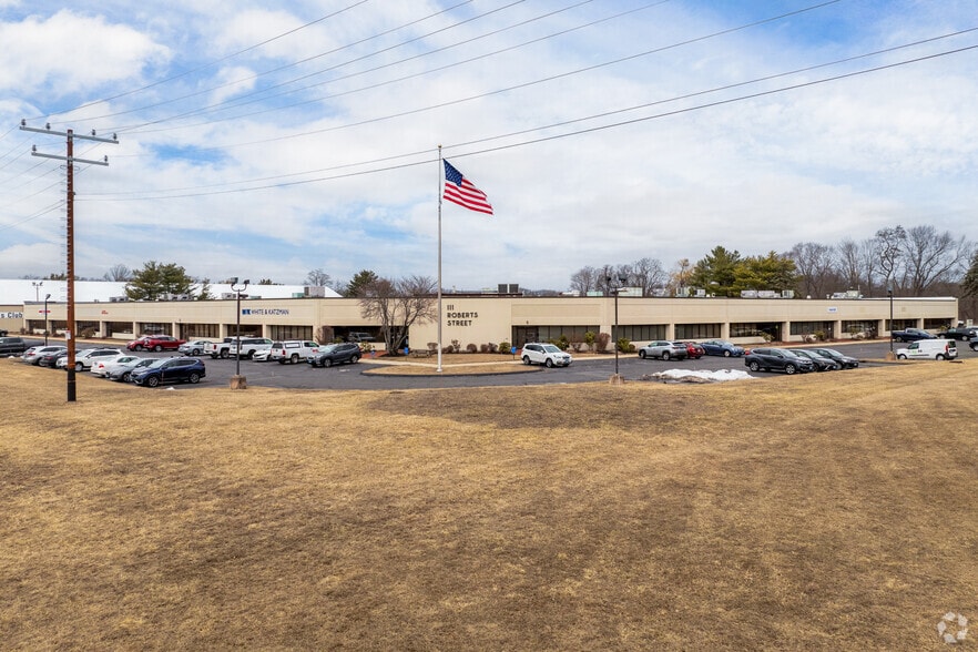 Primary Photo Of 111-121 Roberts St, East Hartford Business Park For Lease