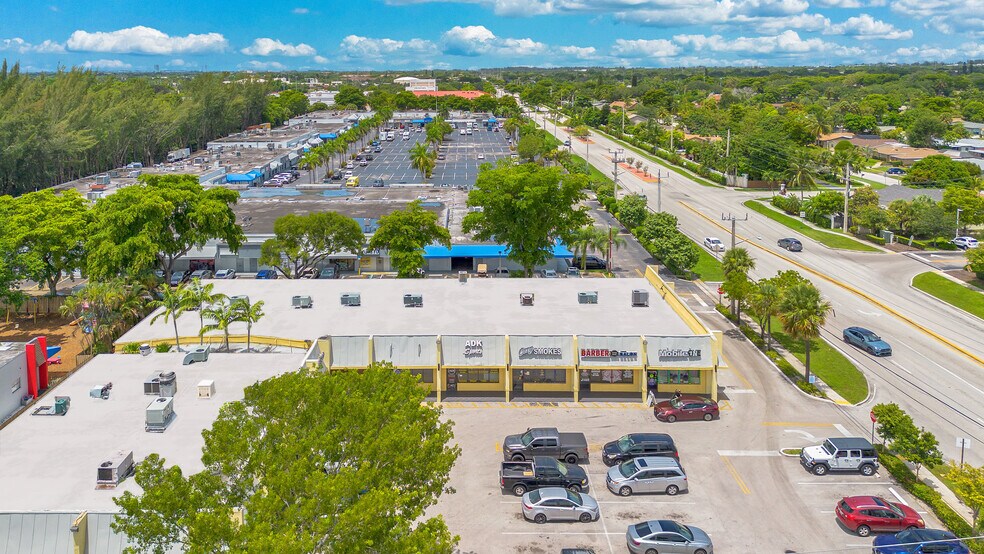 More Photos Of 4373-4399 N University Dr, Fort Lauderdale Unknown For Lease