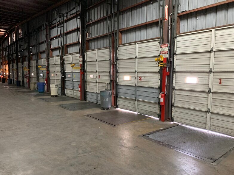 More Photos Of 710 Campbell Dr, Greeneville Warehouse For Lease