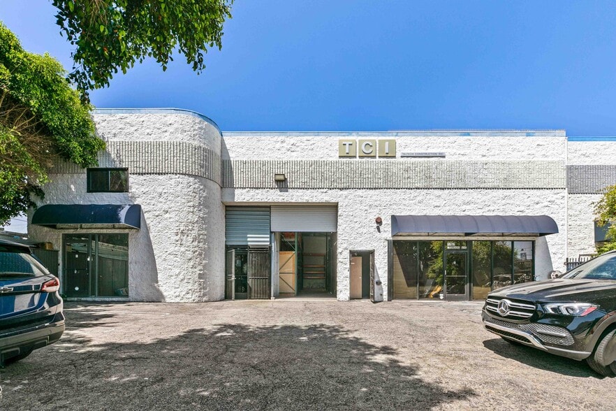More Photos Of 1767 Standard Ave, Glendale Office For Lease