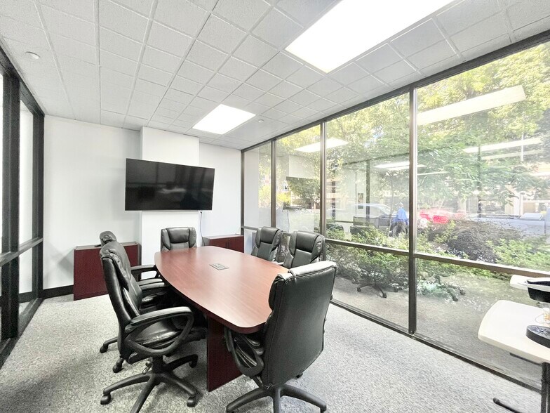 More Photos Of 500 N St, Sacramento Apartments For Sale