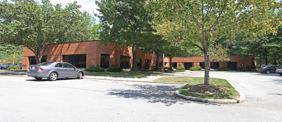 More Photos Of 8300 Guilford Rd, Columbia Unknown For Lease