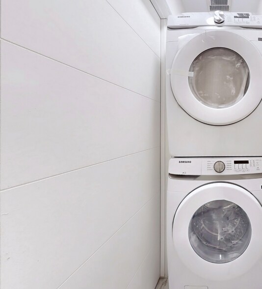 More Photos Of 46 Monclova Rd, Toronto Apartments For Sale