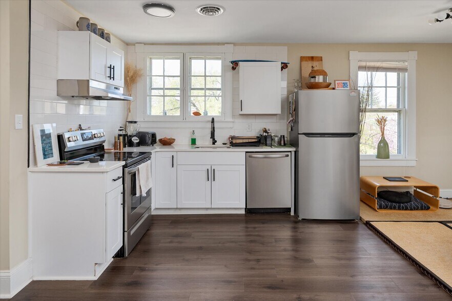 More Photos Of 104 Maple Ave, Chestertown Apartments For Sale
