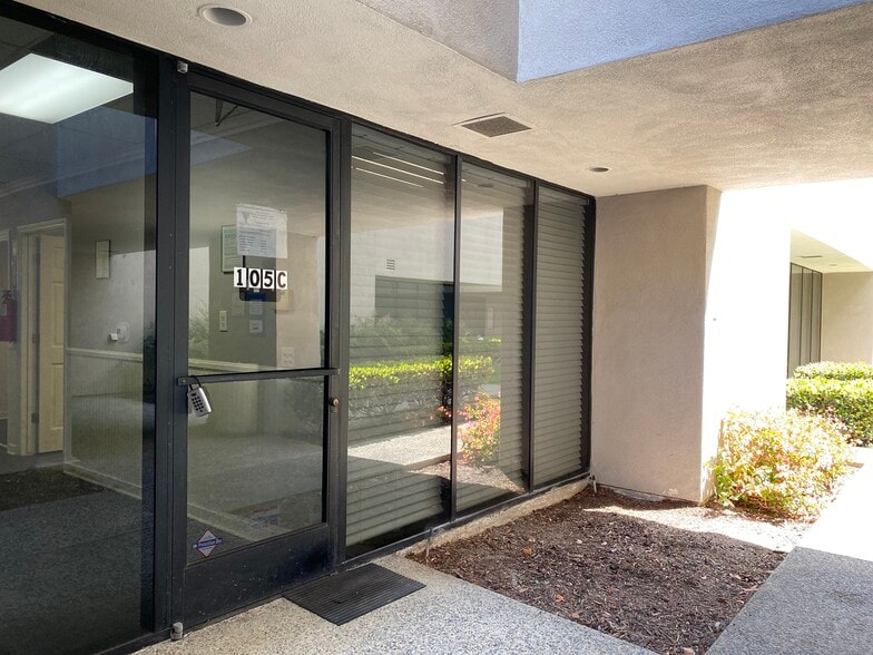 More Photos Of 665 Camino de los Mares, San Clemente Medical For Sale