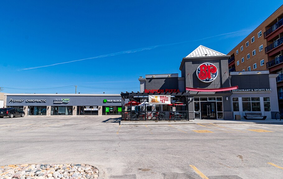 More Photos Of 2517-2525 Portage Ave, Winnipeg General Retail For Lease