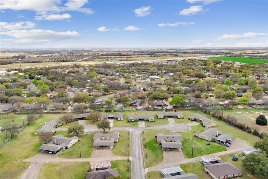 More Photos Of Gruver Circle, Hewitt Apartments For Sale