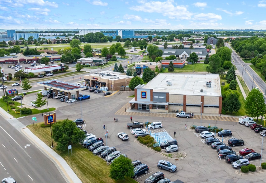 Primary Photo Of 9010 Jamaica Ave S, Cottage Grove Supermarket For Sale