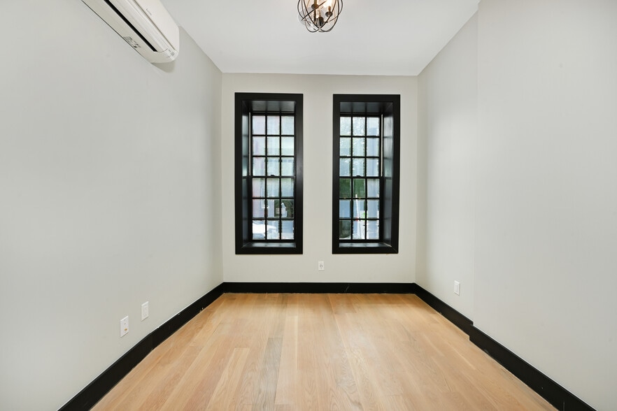 More Photos Of 208 15th St, Jersey City Apartments For Sale