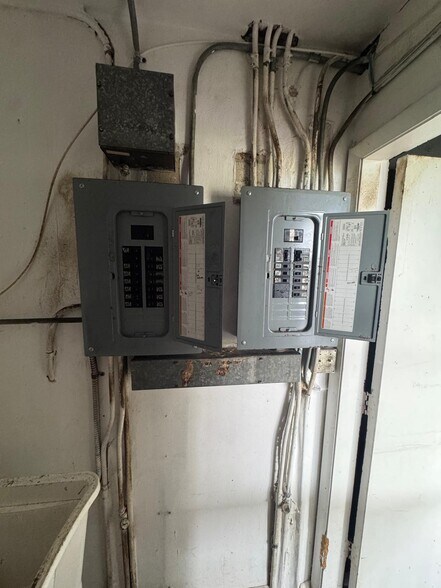 More Photos Of 6014 Kimberly Blvd, North Lauderdale Convenience Store For Sale