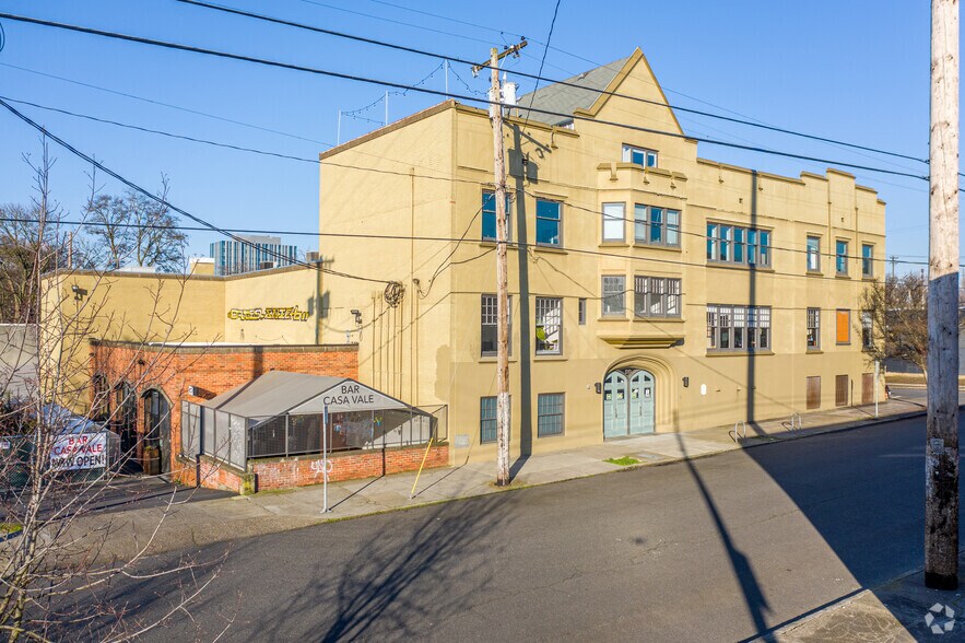 More Photos Of 215 SE 9th Ave, Portland Office Residential For Lease
