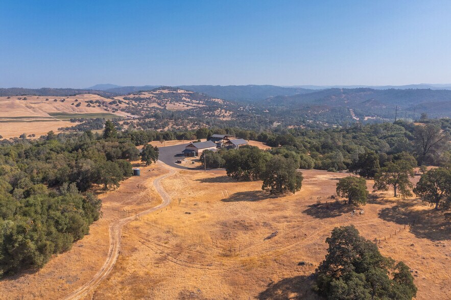 More Photos Of 4280 Red Hill Rd, Vallecito Winery Vineyard For Sale