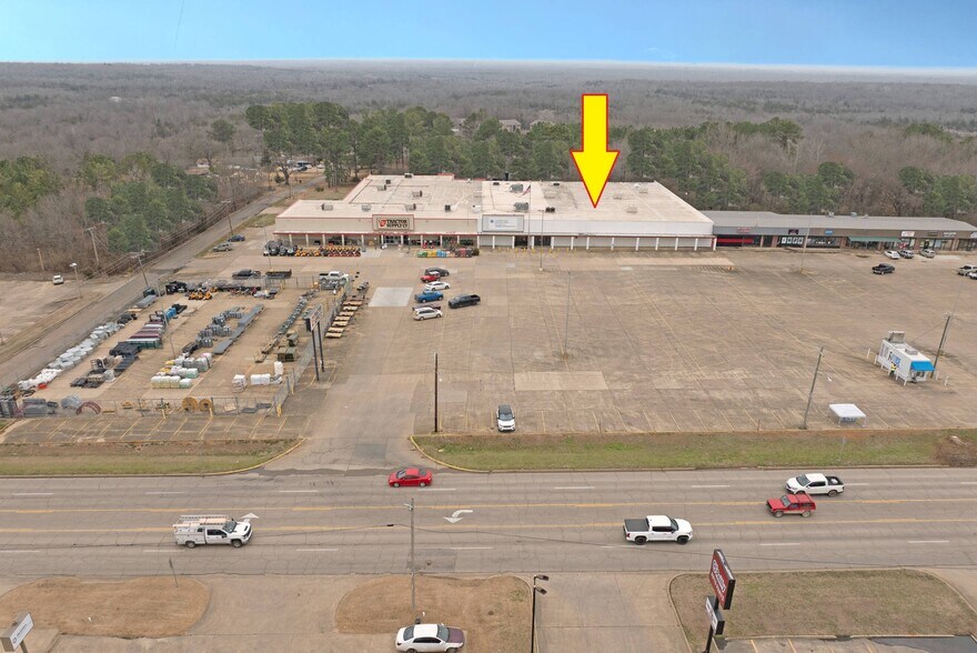 More Photos Of 901 SE Hwy 70 E, Idabel Unknown For Lease