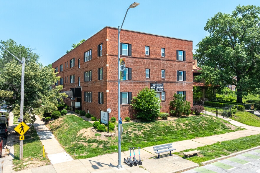 More Photos Of 3457 Holmes St, Kansas City Apartments For Sale