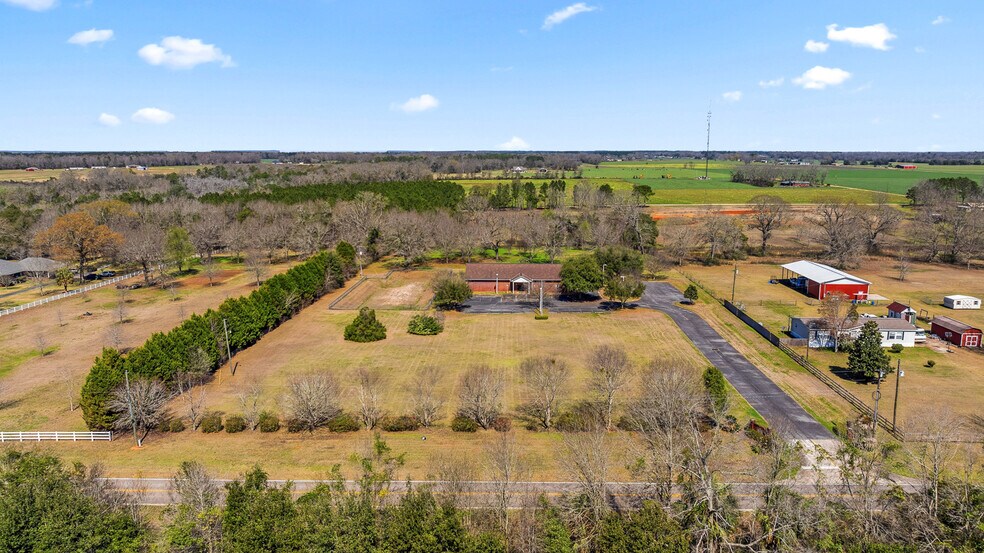 More Photos Of 2828 Harvest Rd, Jay Religious Facility For Sale