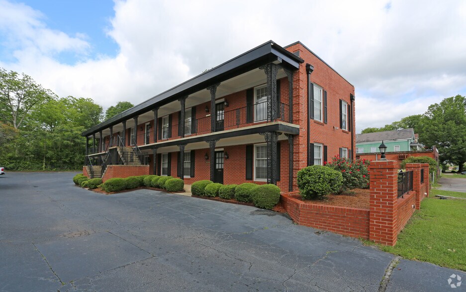 More Photos Of 1911 Barnwell St, Columbia Office Residential For Lease
