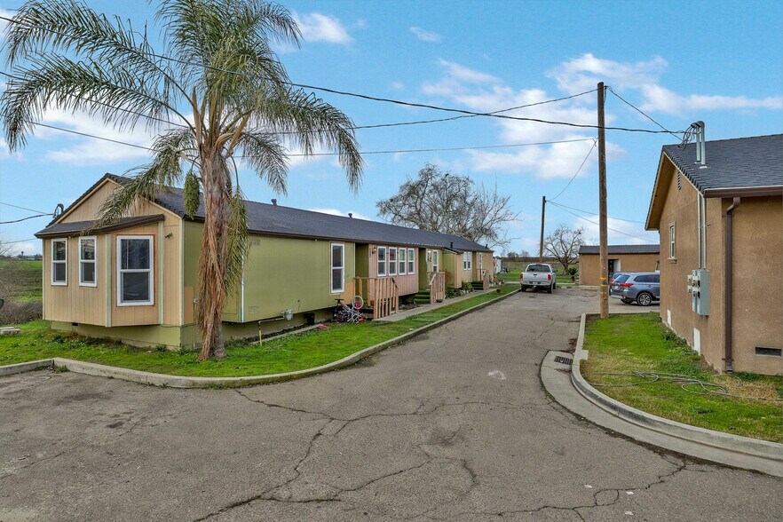 More Photos Of 5125 Kaiser Rd, Stockton Apartments For Sale