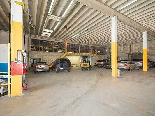 More Photos Of 995 NW 72nd St, Miami Warehouse For Lease