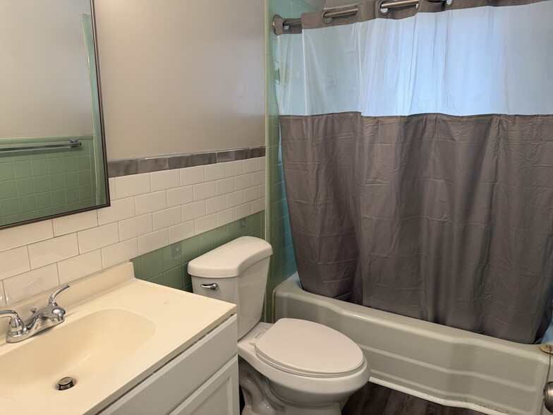 More Photos Of 502-506 Raynor St, Durham Apartments For Sale